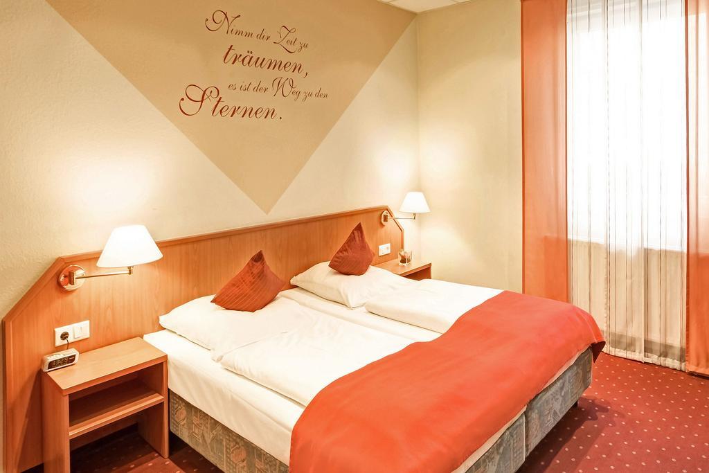 Hotel Restaurant Zum Werdersee Bremen Exterior foto