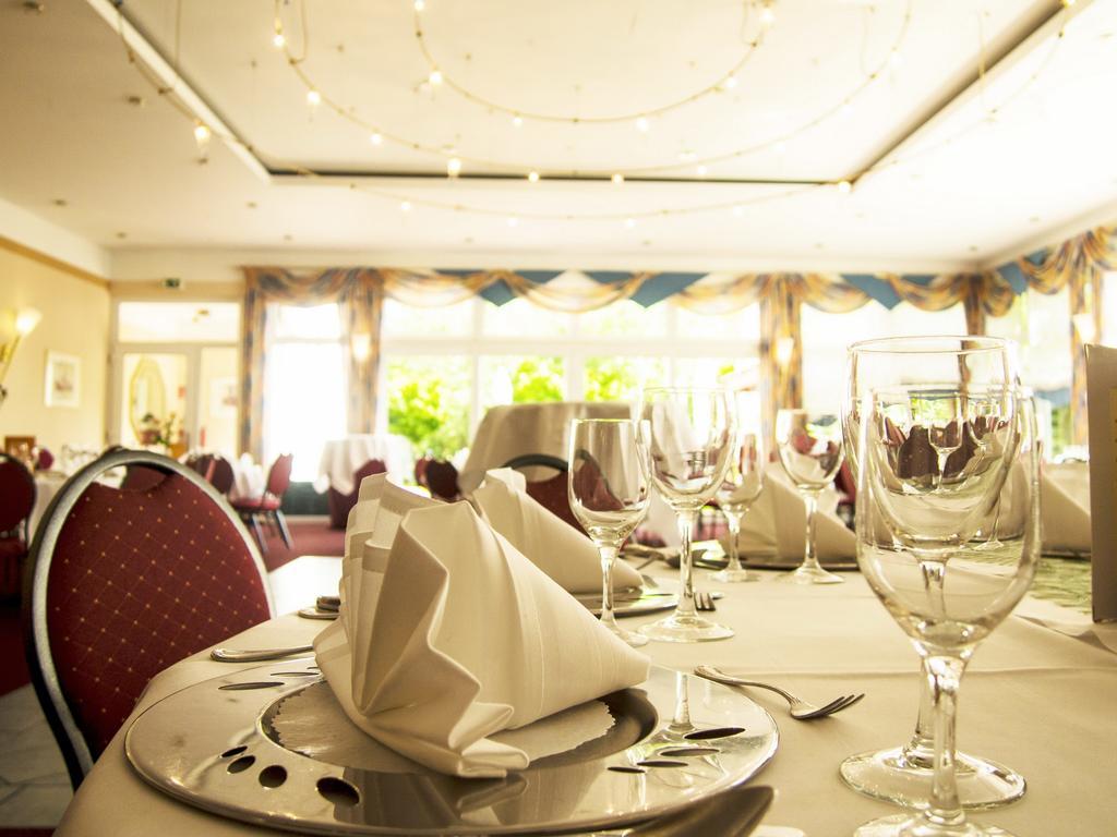 Hotel Restaurant Zum Werdersee Bremen Exterior foto